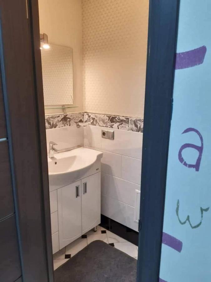 Квартира Студія Подобово 1 Lviv Exteriör bild